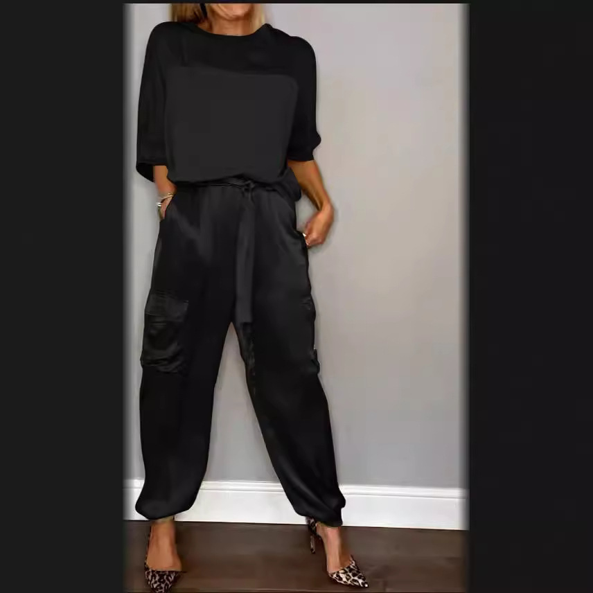 Smooth Satin Women's Short-sleeved Casual Pants Two-piece Set - Image 3