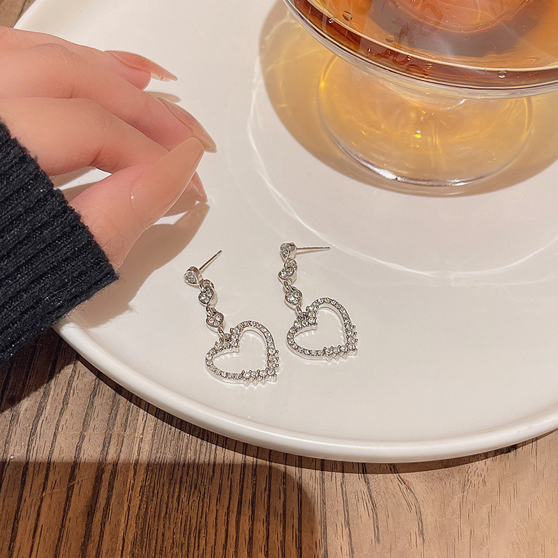 Sterling Silver Needle Sparkling Full Rhinestone Love Heart Earrings Female Ins - Image 3