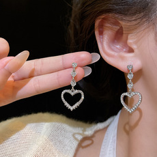 Sterling Silver Needle Sparkling Full Rhinestone Love Heart Earrings Female Ins - Image 8