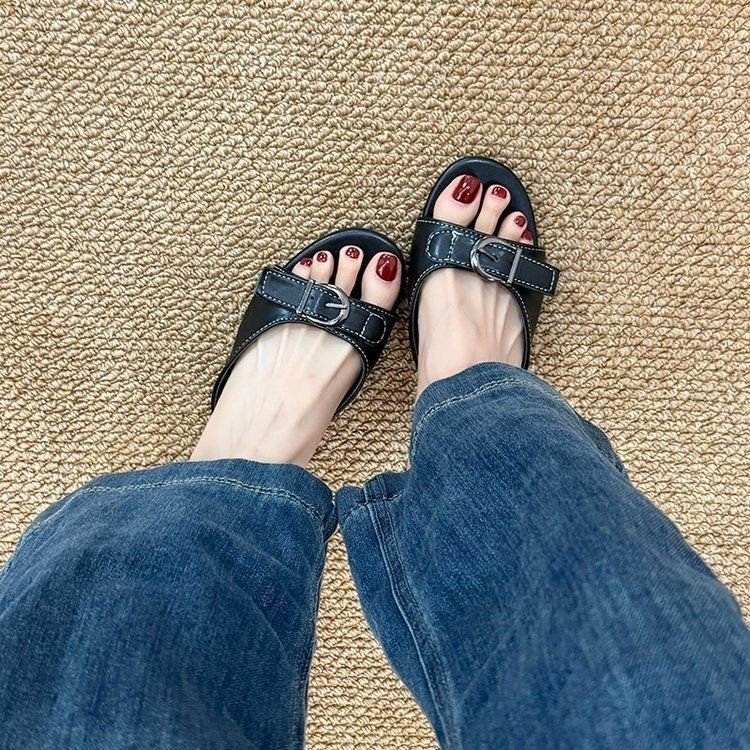Vintage And Stylish Niche Belt-buckle Slide Sandals For Women, Summer Versatile Chunky Heel Simple Elegant Slippers