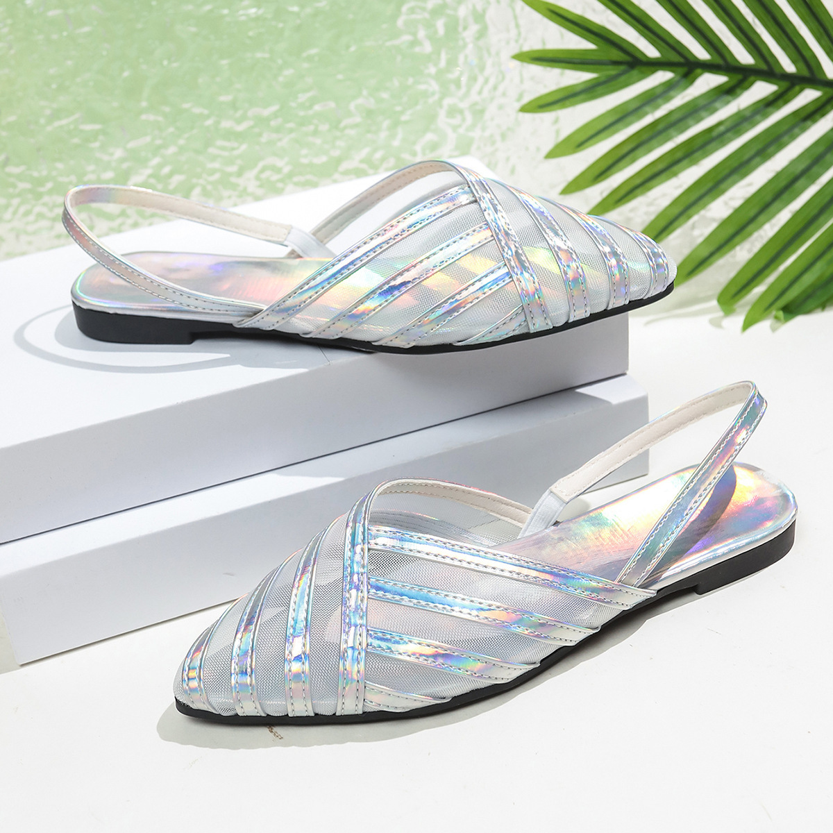 New Flat-bottomed Mesh Hollow-out Closed-toe Sandals - Image 7